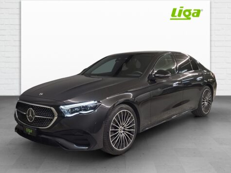 Mercedes-Benz – E 200 AMG Line 4Matic
