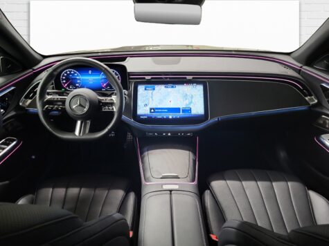 Mercedes-Benz – E 200 AMG Line 4Matic