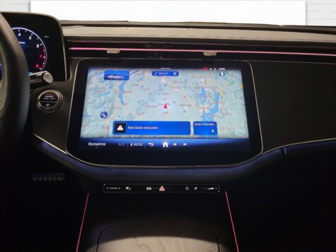 Mercedes-Benz – E 200 AMG Line 4Matic