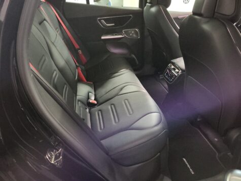 Mercedes-Benz – AMG EQE 43 4Matic Executive Edition