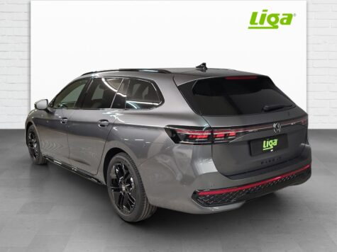 VW – Passat Variant 2.0 TSI R-Line  DSG 4moti