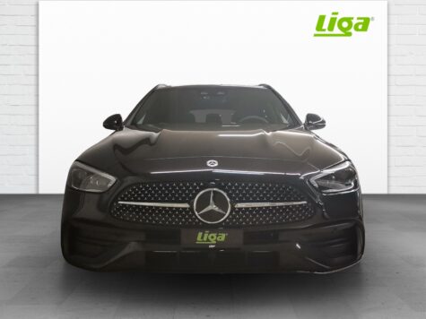 Mercedes-Benz – C 300 AMG Line 4Matic