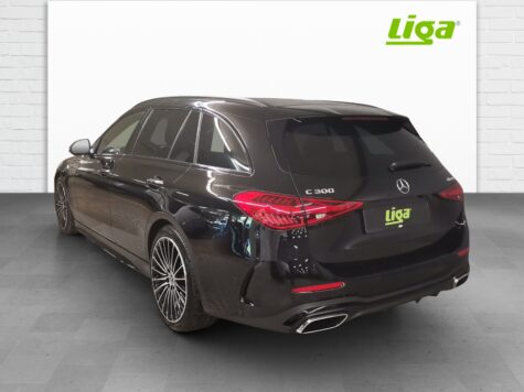Mercedes-Benz – C 300 AMG Line 4Matic