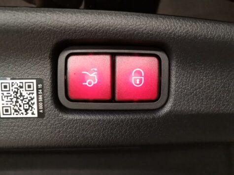 Mercedes-Benz – C 300 AMG Line 4Matic