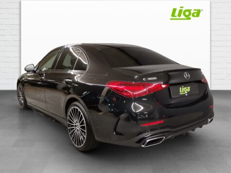 Mercedes-Benz – C 300 AMG Line 4Matic