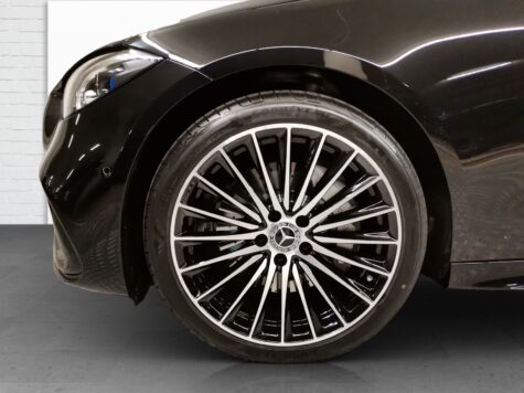 Mercedes-Benz – C 300 AMG Line 4Matic