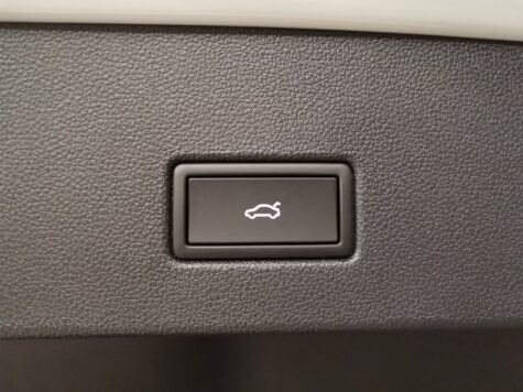 VW – T-Roc 2.0 TSI R-Line DSG 4motion