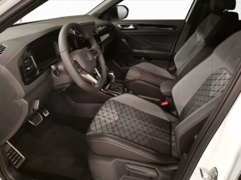 VW – T-Roc 2.0 TSI R-Line DSG 4motion