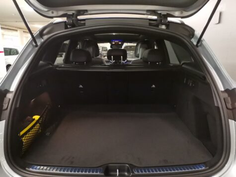 Mercedes-Benz – GLC 300 AMG Line 4Matic