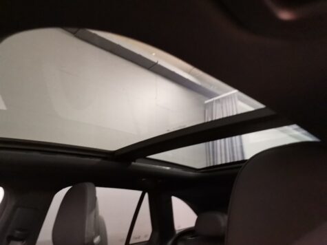 Mercedes-Benz – GLC 300 AMG Line 4Matic