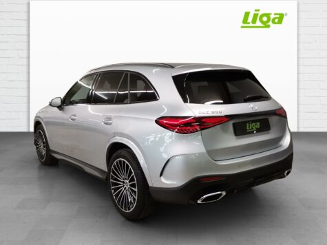 Mercedes-Benz – GLC 300 AMG Line 4Matic