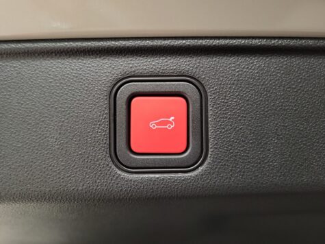 Fiat – 600 1.2 Hybrid 136 La Prima