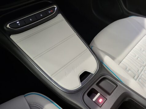 Fiat – 600 1.2 Hybrid 136 La Prima