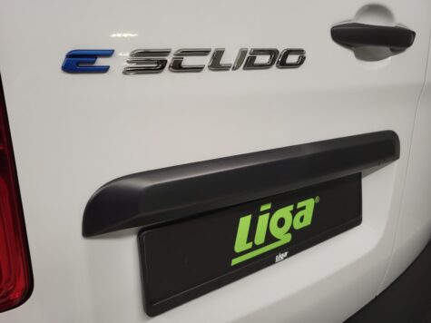 Fiat – E-Scudo Kaw. L2 verglast 50 kWh Business Swiss Edition