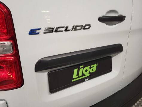 Fiat – E-Scudo Kaw. L2 verglast 50 kWh Business Swiss Edition