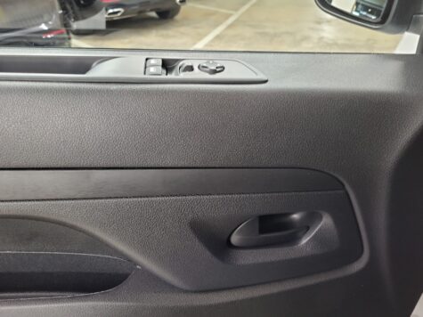 Fiat – E-Scudo Kaw. L2 verglast 50 kWh Business Swiss Edition