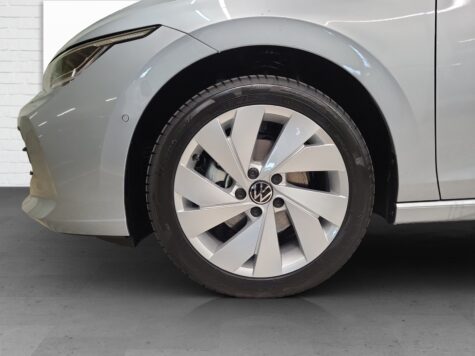 VW – Golf VIII 1.5 eTSI United DSG