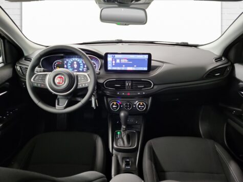 Fiat – Tipo SW 1.5 Hybrid Swiss Cross