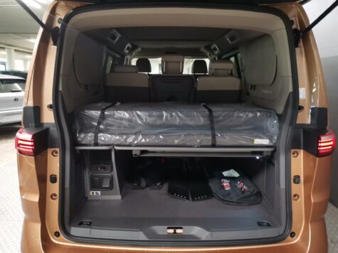 VW – T7 California 2.0 TSI Beach Tour DSG