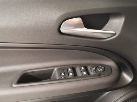 Alfa Romeo – Junior 1.2 Ibrida Speciale