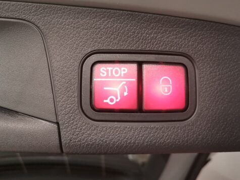 Mercedes-Benz – GLA 250 AMG Line 4Matic Swiss Star