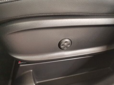 Mercedes-Benz – GLA 250 AMG Line 4Matic Swiss Star