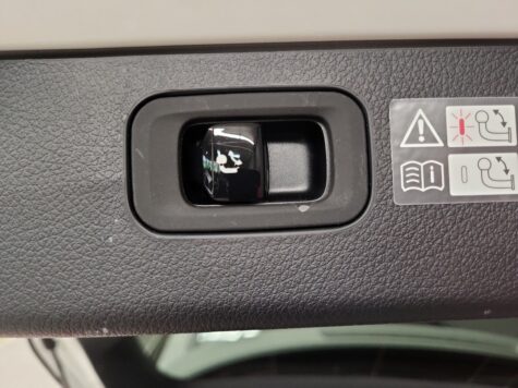 Mercedes-Benz – C 300 de AMG Line 4Matic T