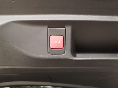 DS Automobiles – DS4 1.6 E-Tense Trocadero