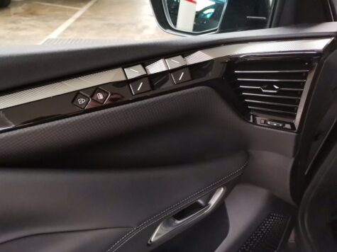 DS Automobiles – DS4 1.6 E-Tense Trocadero