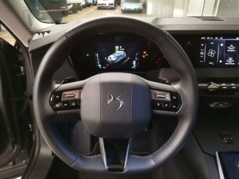 DS Automobiles – DS4 1.6 E-Tense Trocadero