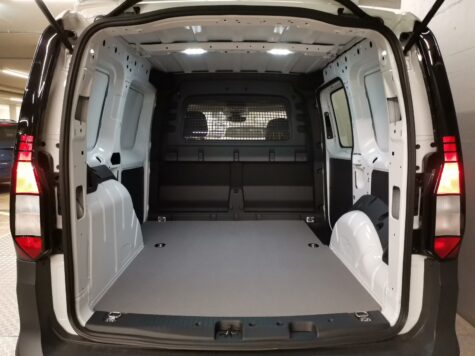 VW – Caddy Kaw. 1.5 TSI 116 Entry DSG