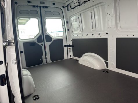 VW – Crafter 35 Kaw. 3640 2.0 BI-TDI 177 4Motion