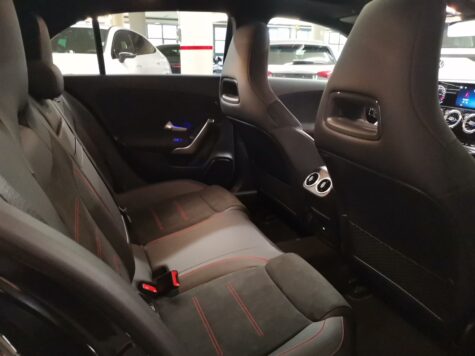 Mercedes-Benz – A 250 e AMG Line EQ Hybrid EQ Star