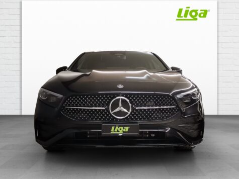 Mercedes-Benz – A 250 e AMG Line EQ Hybrid EQ Star