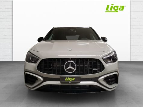 Mercedes-Benz – AMG GLA 35 4Matic