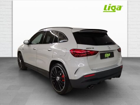Mercedes-Benz – AMG GLA 35 4Matic
