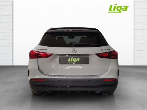 Mercedes-Benz – AMG GLA 35 4Matic
