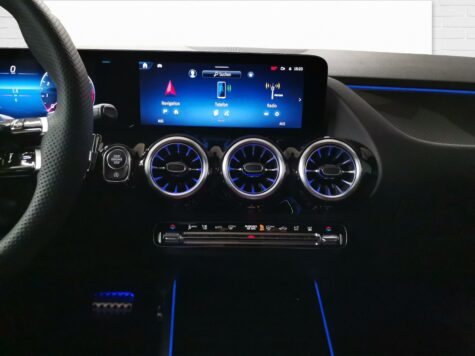 Mercedes-Benz – AMG GLA 35 4Matic