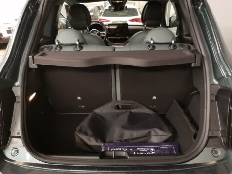 Fiat – 500 E Armani green