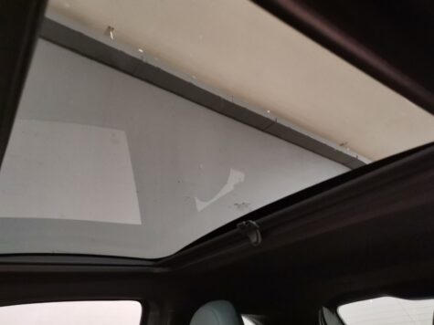 Fiat – 500 E Armani green