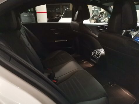 Mercedes-Benz – C 300 AMG Line 4Matic