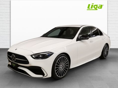 Mercedes-Benz – C 300 AMG Line 4Matic