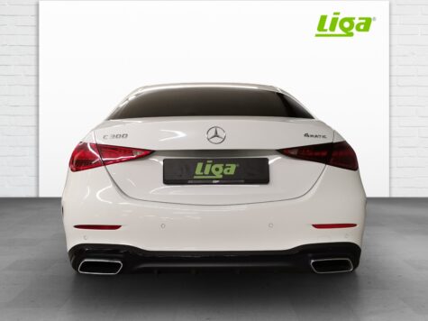 Mercedes-Benz – C 300 AMG Line 4Matic