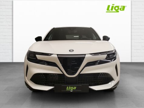 Alfa Romeo – Junior 1.2 Ibrida Speciale