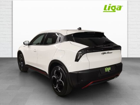 Alfa Romeo – Junior 1.2 Ibrida Speciale