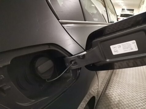 VW – Golf VIII 1.5 TSI R-Line