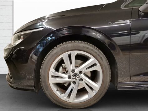 VW – Golf VIII 1.5 TSI R-Line