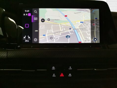 VW – Golf VIII 1.5 TSI R-Line