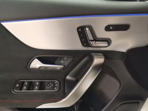 Mercedes-Benz – A 200 AMG Line Night Star