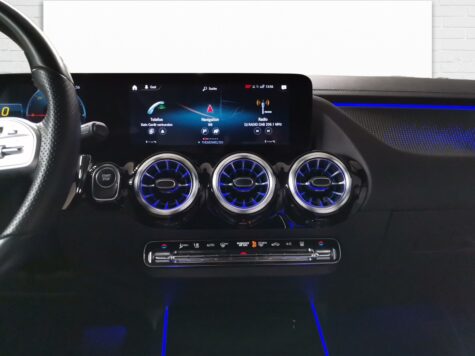 Mercedes-Benz – EQA 250